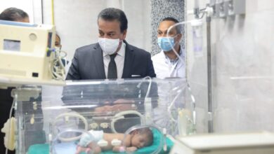 Photo of وزير التعليم العالي والقائم بعمل وزير الصحة يتفقد مستشفى هليوبوليس