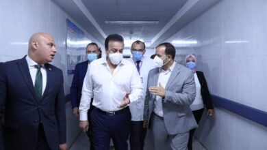Photo of عبد الغفار يتفقد مستشفى العامرية العام ويوجه بتطوير  وإدخال خدمات طبية جديدة