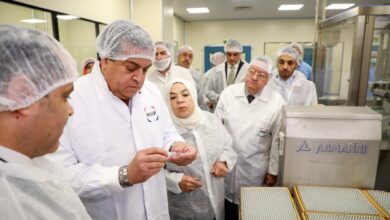 Photo of وزير الصحة يتفقد خط الانتاج الجديد لـلأنسولين بمصنع شركة المهن الطبية للأدوية