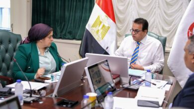 Photo of وزير الصحة يتابع تطوير الخدمات الطبية مع رئيس أمانة المراكز المتخصصة ومدير  خدمات نقل الدم