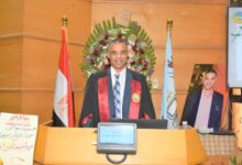 Photo of الدكتور خالد موافى يهنئ الدكتور حسام أبوزيد رئيس الإدارة المركزية للاتصال السياسي لحصوله على الدكتوراه المهنية