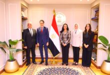 Photo of وزيرة التضامن تلتقي رئيس بعثة اللجنة الدولية للصليب الأحمر