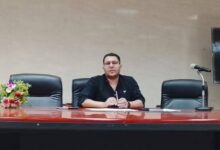 Photo of مدير مستشفى العجوزة يعقد اجتماعا لتطوير الخدمات المقدمة للمرضى