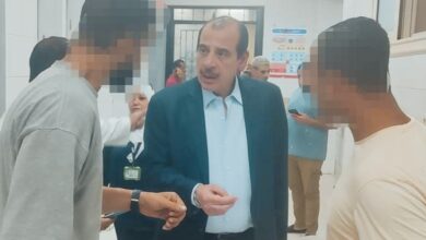 Photo of نائب وزير الصحة يطيح بمدير مستشفى أم المصريين ونائبه وخصم شهر لمديرة التمريض