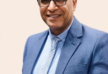 الدكتور سعد شحاته مدير المستشفى